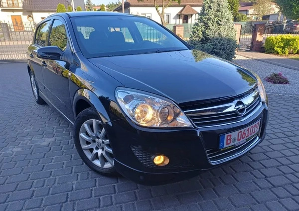 Opel Astra cena 15700 przebieg: 199800, rok produkcji 2008 z Grodzisk Mazowiecki małe 232